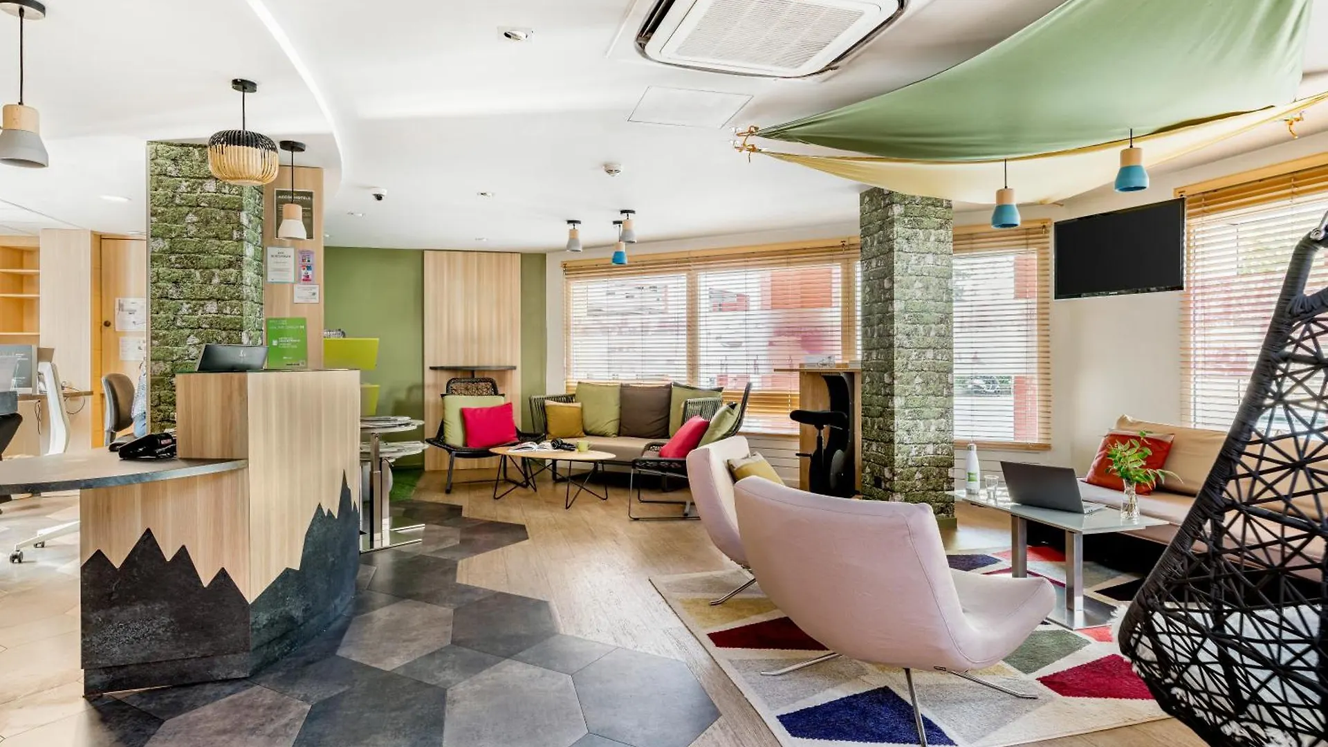 Ibis Styles Annecy Centre Gare Hotel