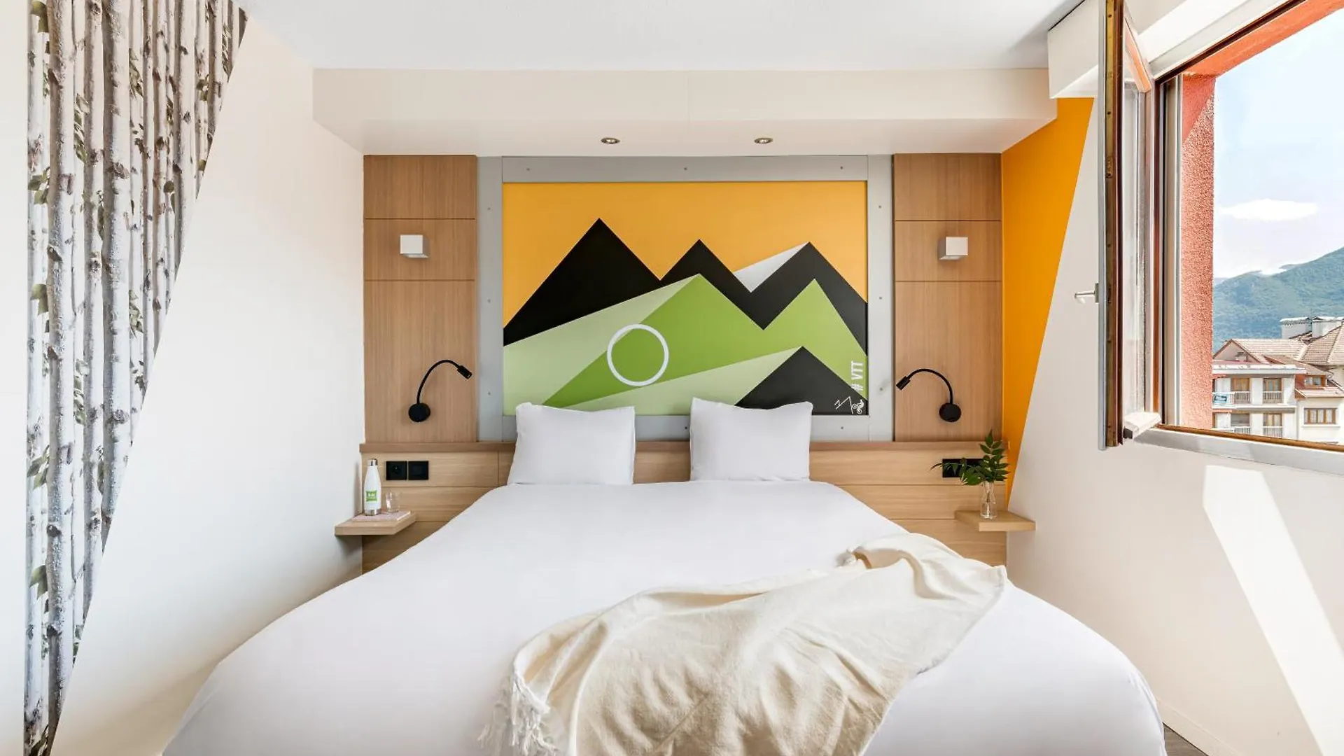 Ibis Styles Annecy Centre Gare Hotel