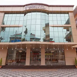 *** Hotel Livinns India