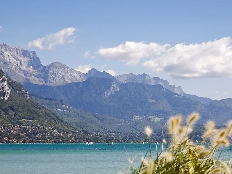 Hotel Ibis Styles Annecy Centre Gare