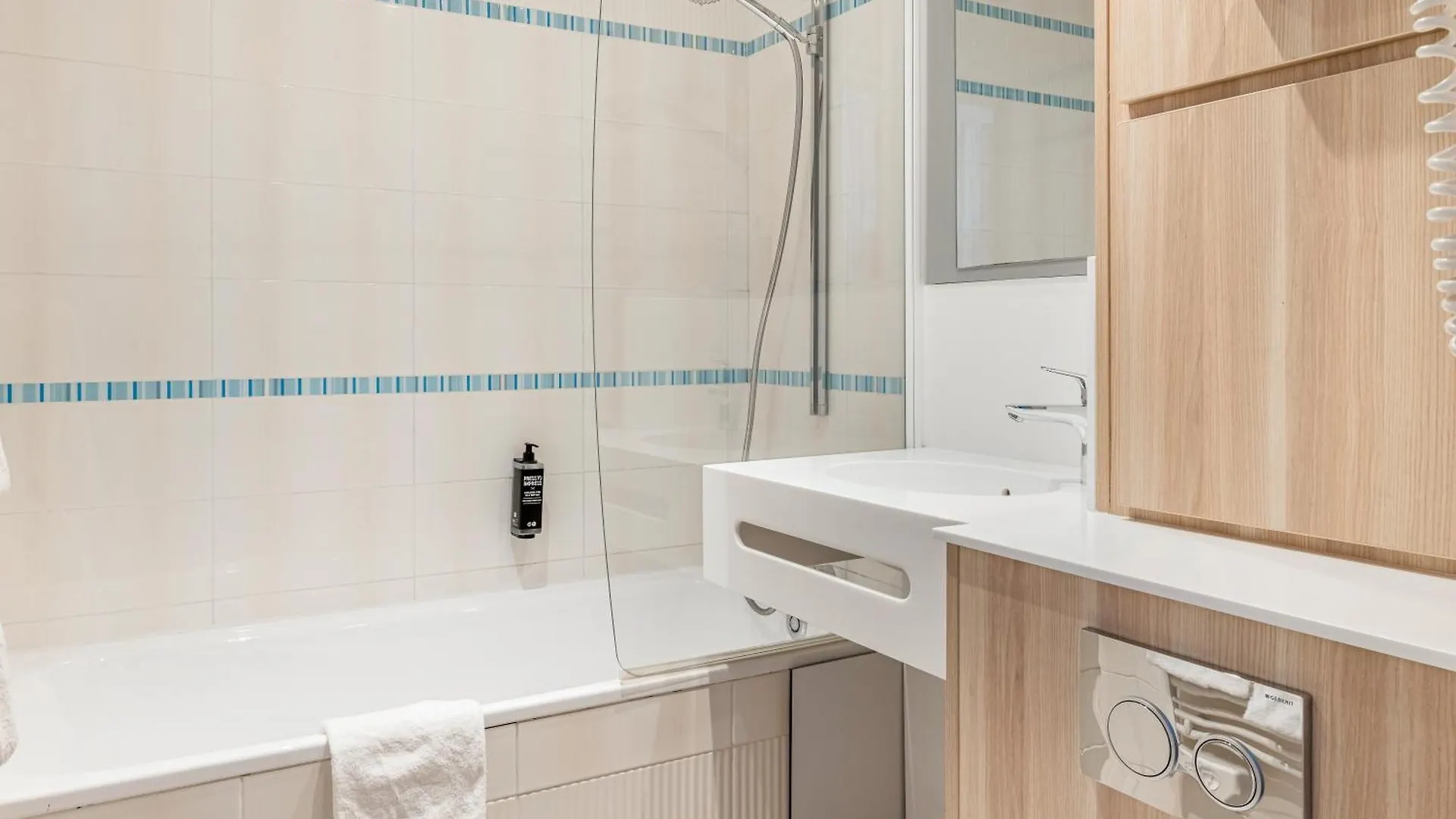 Hotel Ibis Styles Annecy Centre Gare
