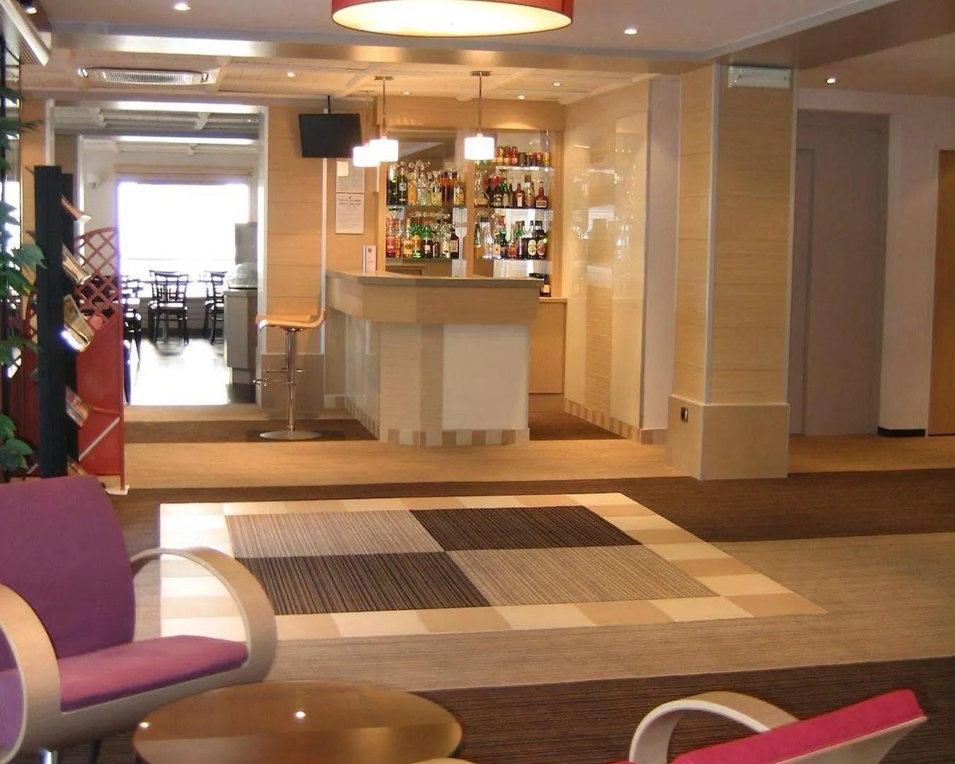 Hotel Ibis Styles Annecy Centre Gare 3*,